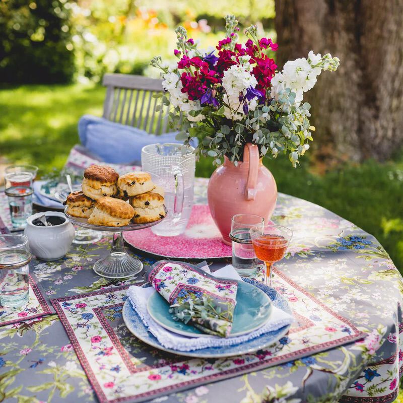 Forever England Amy Grey Tablecloth - 140 X 270cm image number 1