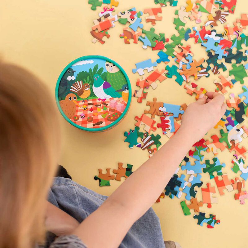 Picnic Tweets Kids Puzzle image number 1