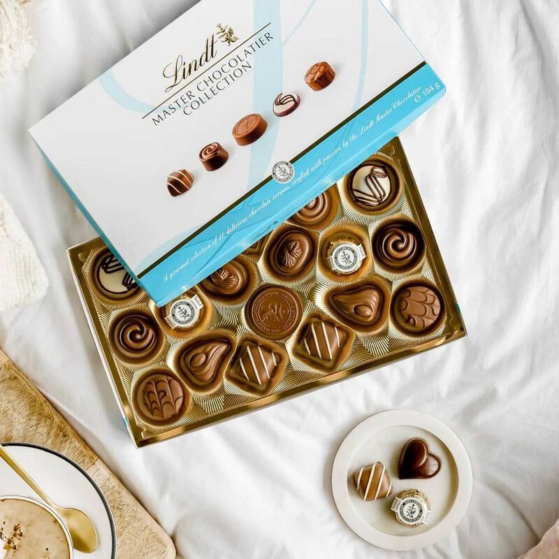 Lindt Master Chocolatier Collection 184g image number 1