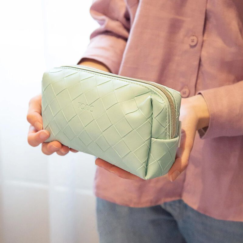 Tonic Woven Beauty Bag image number 3