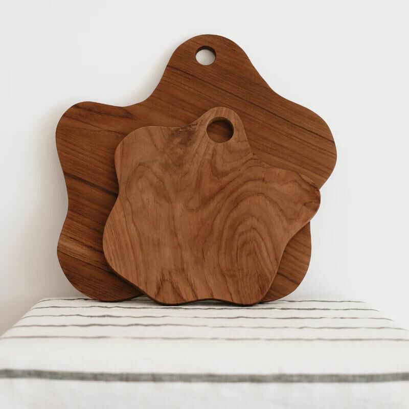 Home Lab Wonky Cutting Board/Serving Board 30x30x1.5cm image number 1