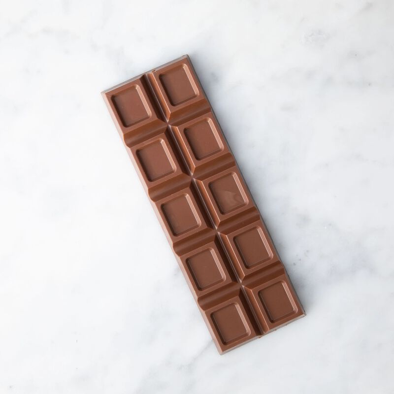 House of Chocolate Pistachio Knafeh Dubai Bar 220g image number 2