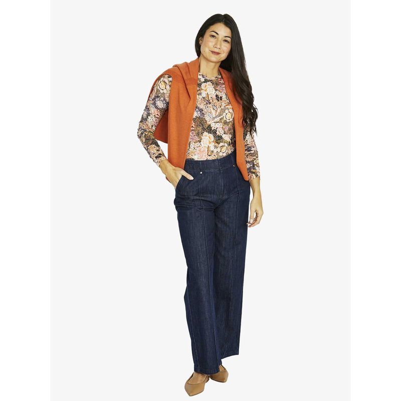 Jump Delicate Paisley L-S Tee image number 2