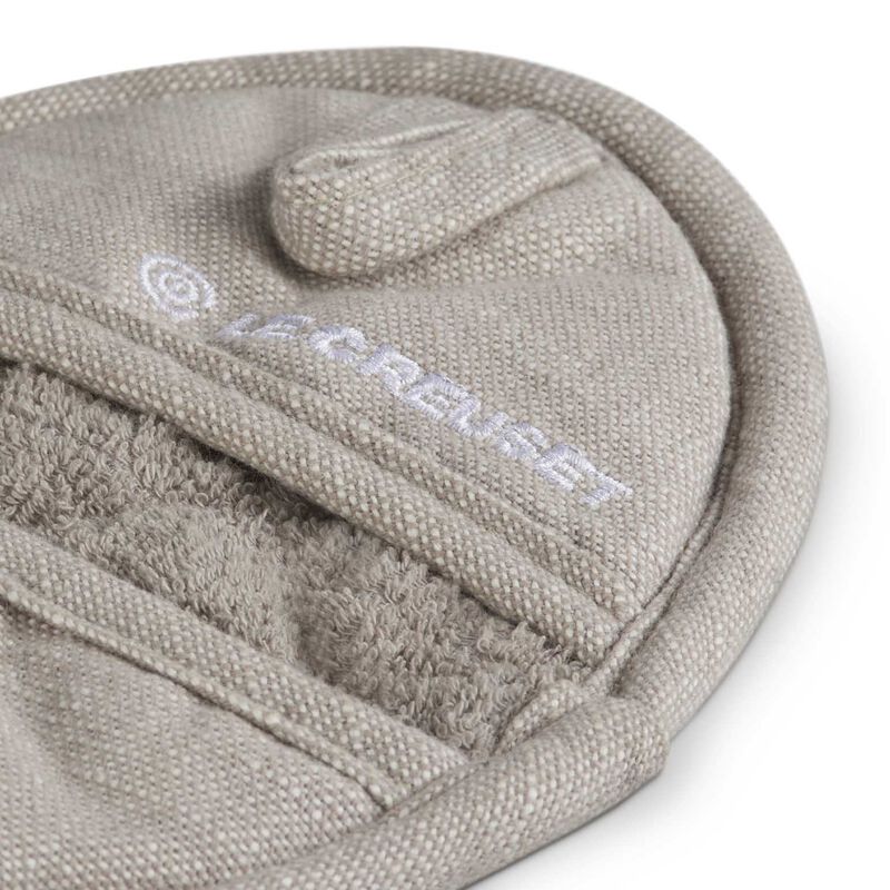 Le Creuset Oval Pot Holder Set of 2 - Sable image number 3