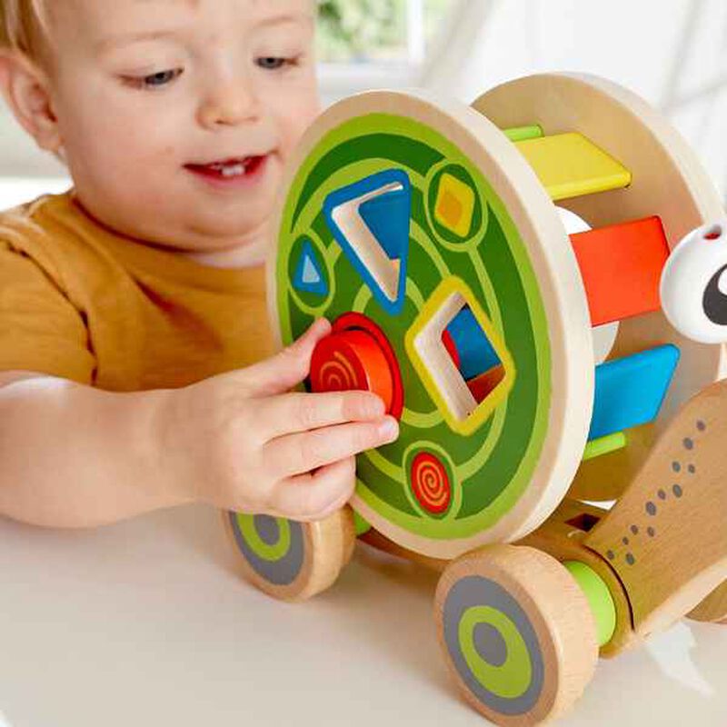 Hape Walk-A-Long Snail image number 1
