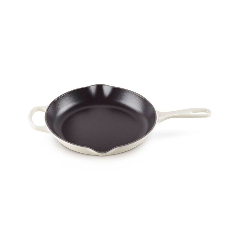 Le Creuset Signature Cast Iron Round Skillet 26cm image number 22