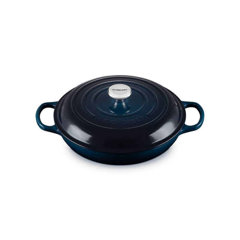Le Creuset Signtature Cast Iron Shallow Casserole 30cm image number 39
