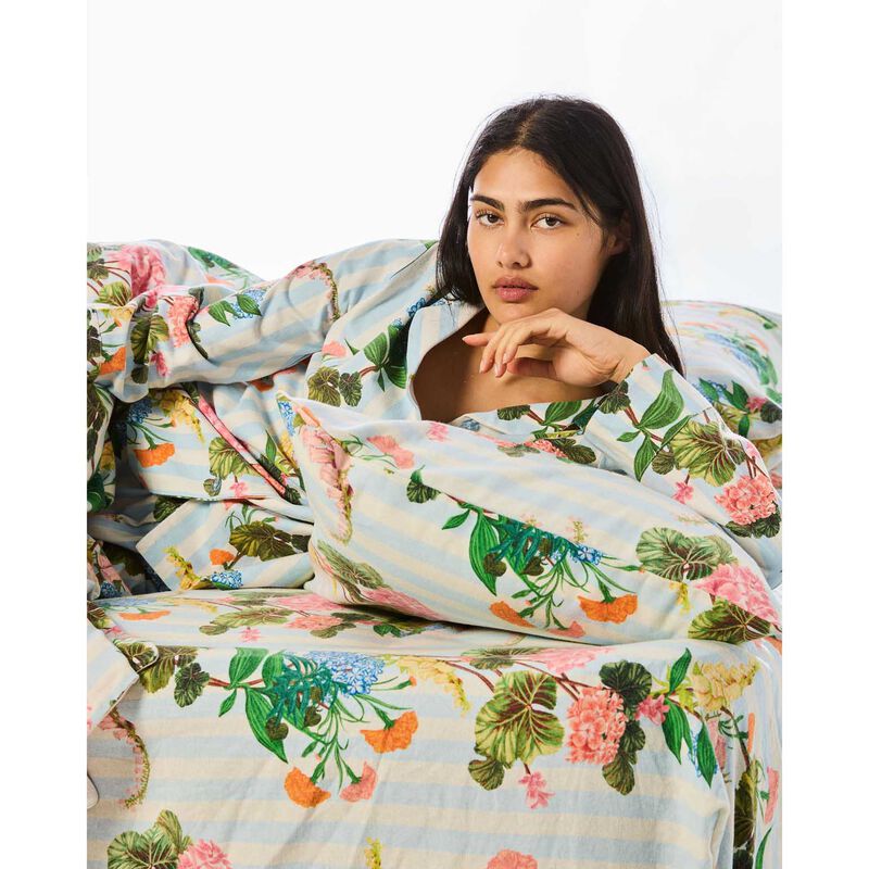 Kip & Co Bouquet Beauty Stripe Flannelette Pillowcases 2P Std Set image number 3