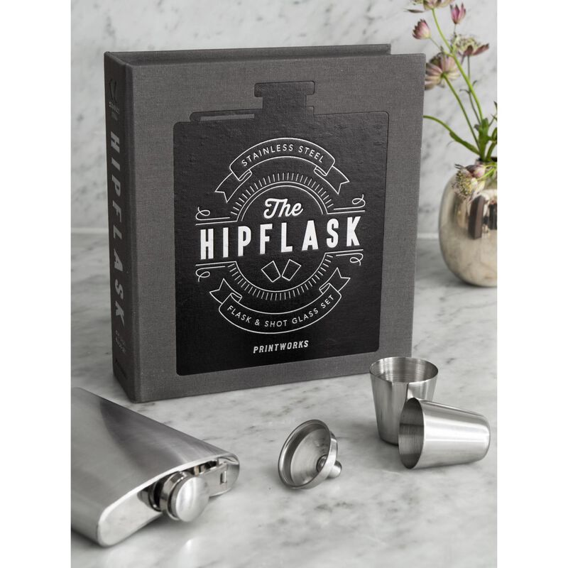 Printworks The Essentials Hip Flask image number 3