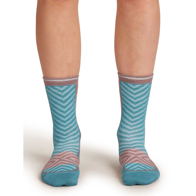 Icebreaker Womens Merino Blend Run+ Ultralight Crew Socks image number 1