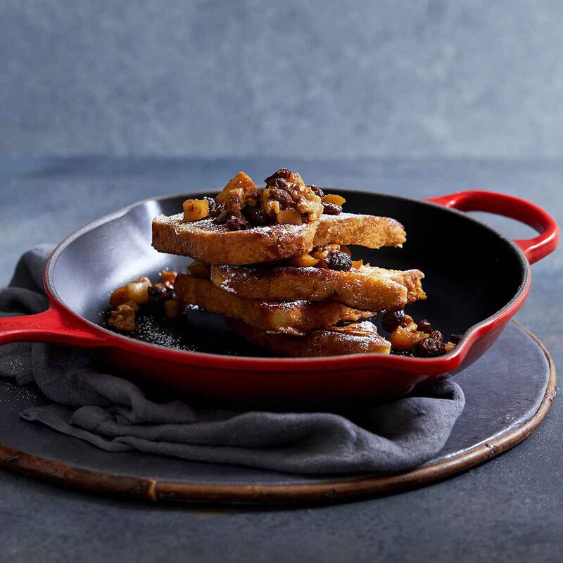Le Creuset Signature Cast Iron Round Skillet 20cm image number 4