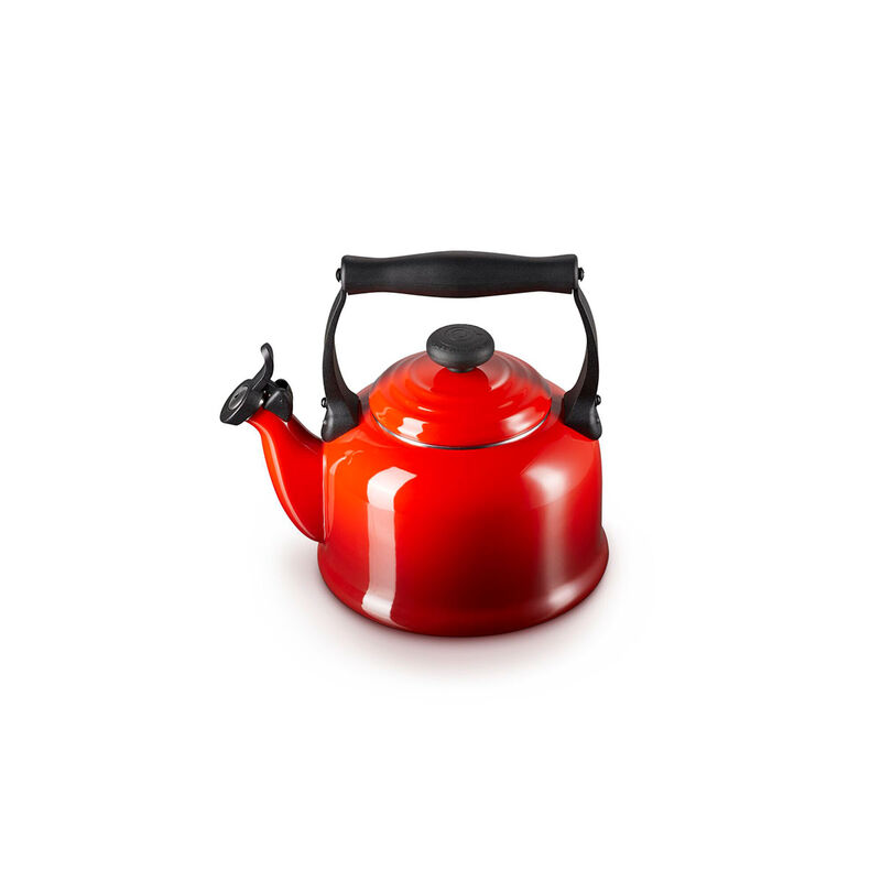 Le Creuset Traditional Kettle 2.1L image number 8