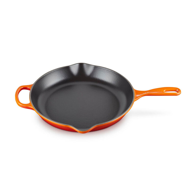 Le Creuset Signature Cast Iron Round Skillet 30cm image number 34