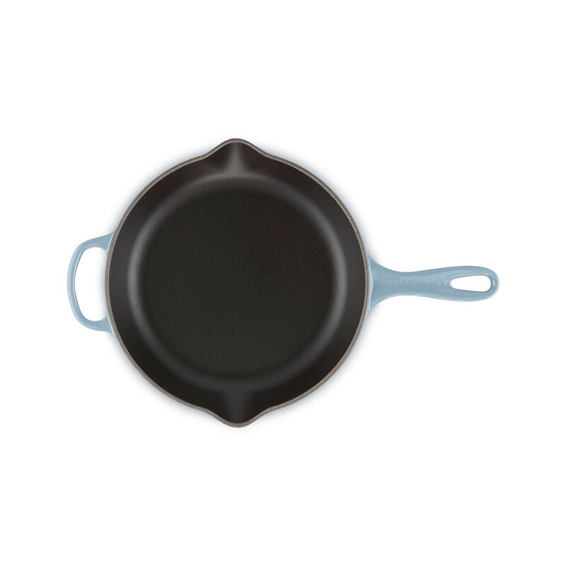 Le Creuset Signature Cast Iron Round Skillet 26cm image number 14