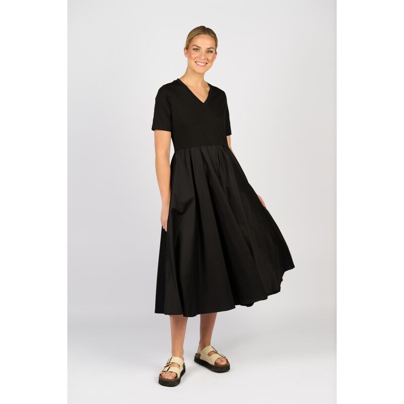 Vassalli T-Shirt Dress With Woven Skirt And Pockets image number 7