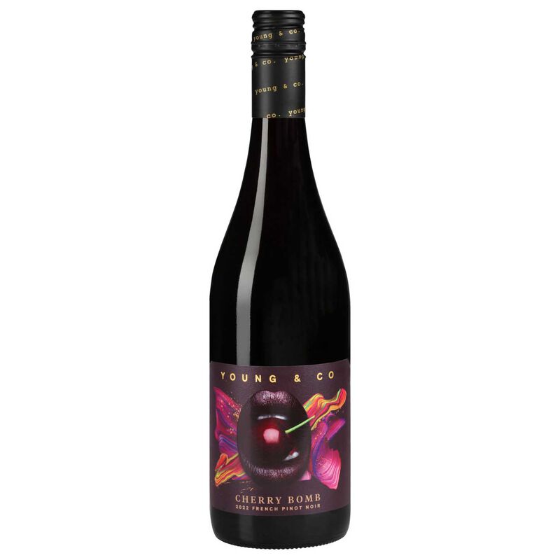 Young & Co Pinot Noir 750ml image number 0