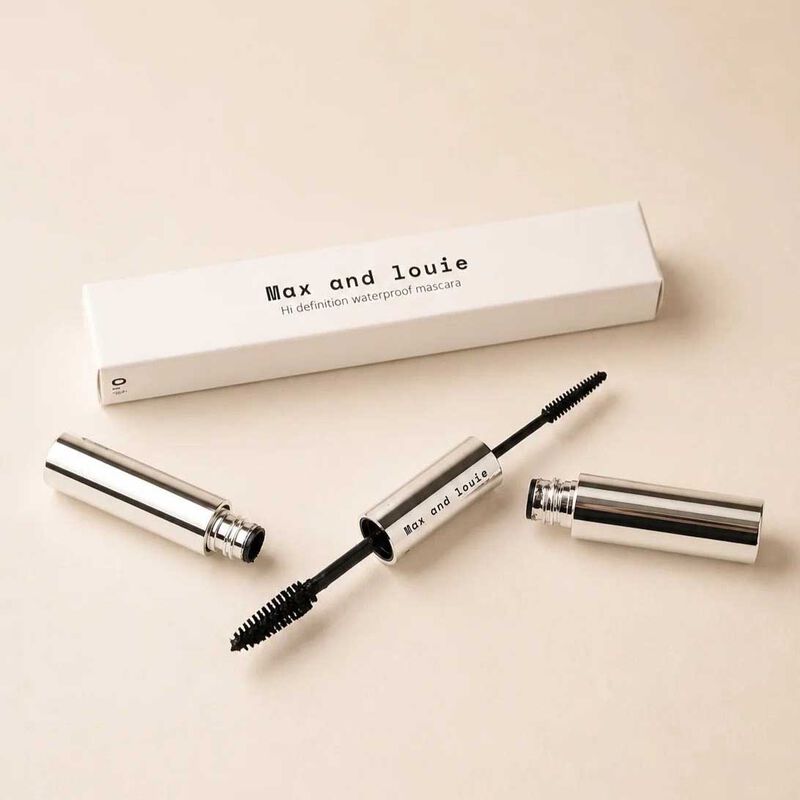 Max and Louie Hi-Definition Mascara image number 1