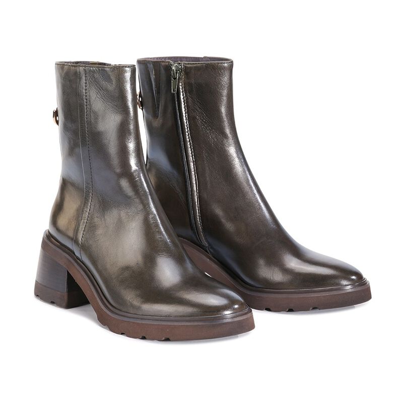 EOS Finley Boot image number 1