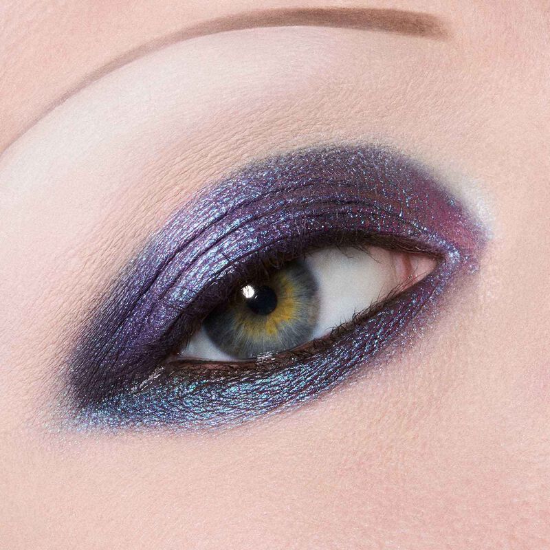 MAC Multichrome Single Eye Shadow Compact image number 10