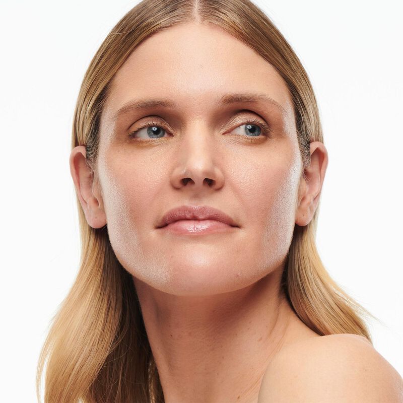 MAC Studio Radiance Serum Powered Foundation image number 115