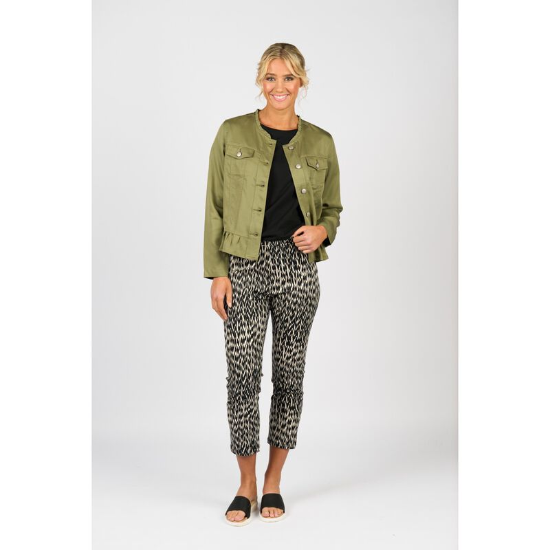 Vassalli Button Up Jacket With Frill Hem image number 3