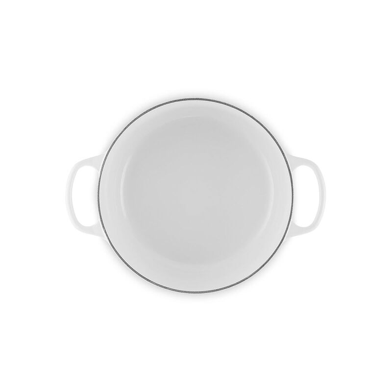 Le Creuset Signature Cast Iron Round Casserole 26cm image number 2