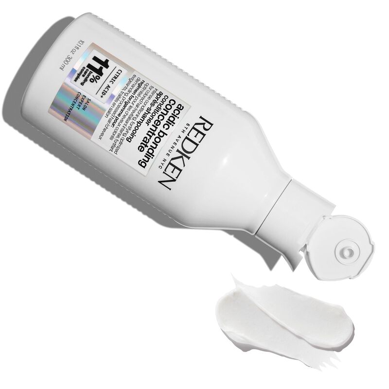 Redken Acidic Bonding Concentrate Conditioner 300ml image number 2