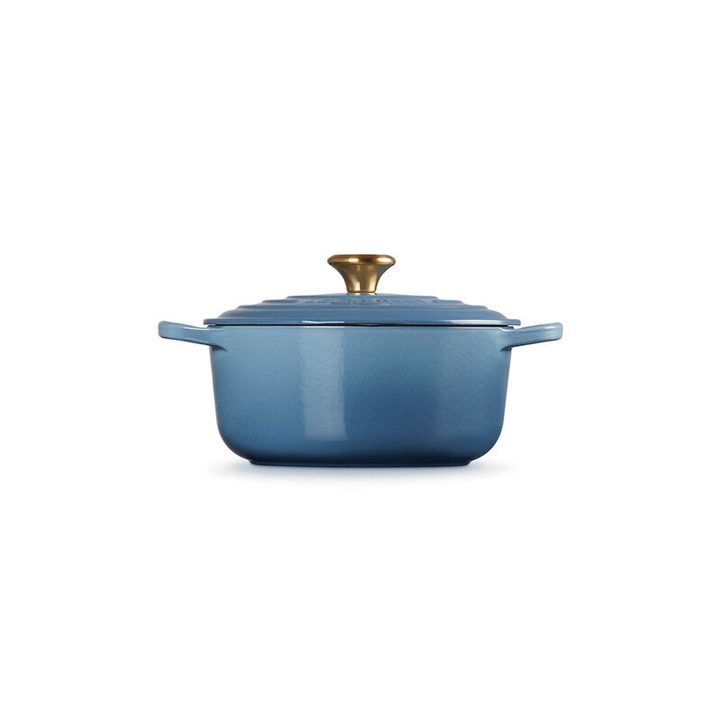 Le Creuset Signature Cast Iron Round Casserole 20cm image number 18