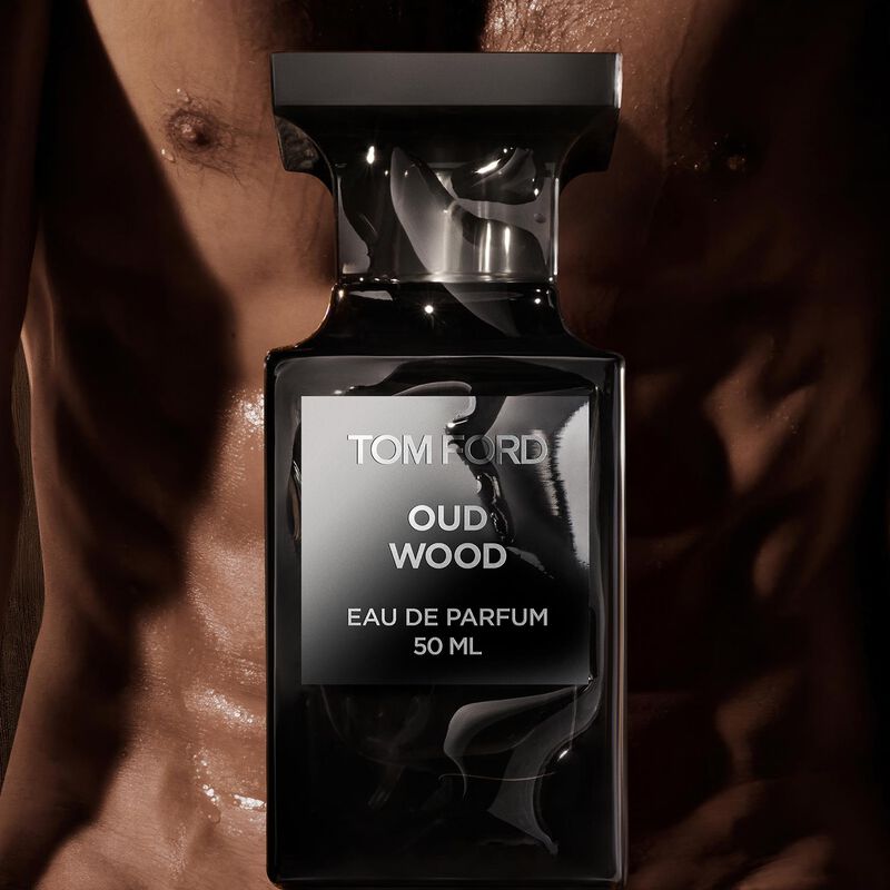 Tom Ford Oud Wood Eau de Parfum 50ml image number 2