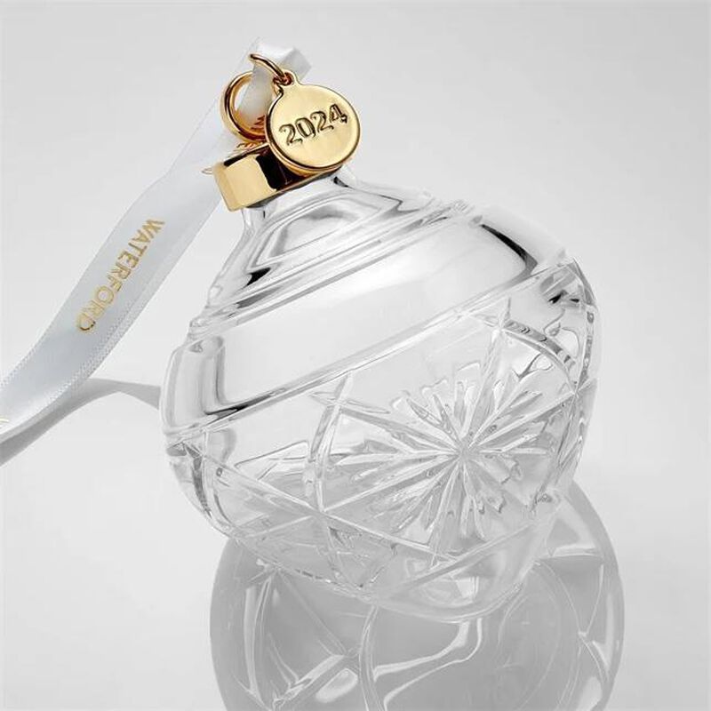 Waterford Winter Wonders Holly Bauble Set Of 6 image number 1