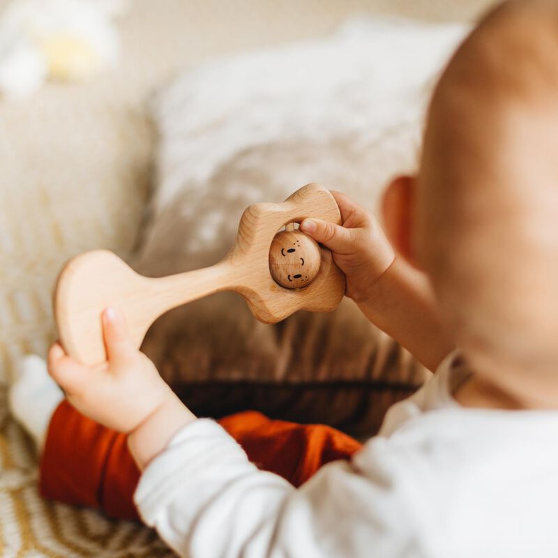 The Kiss Co Pepi Kiss - All Natural Teething Rattle image number 2