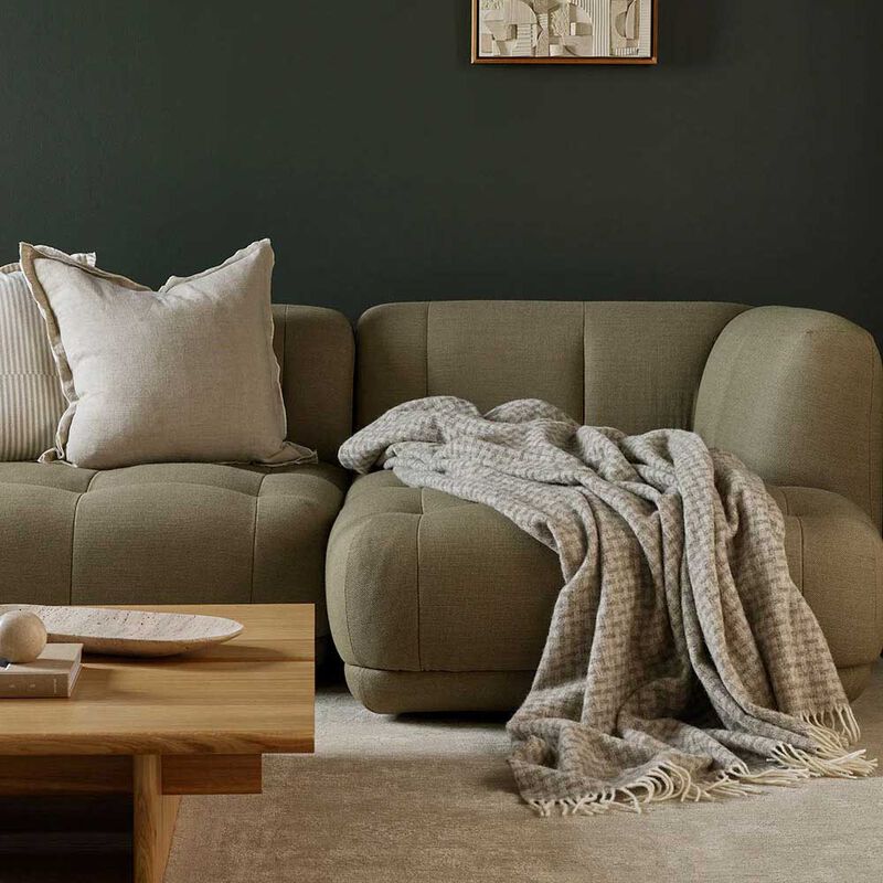 Baya Fiordland 100% NZ Lambswool Throw 190x220cm - Fawn image number 2
