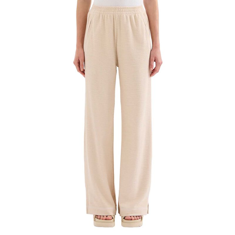 Nude Lucy Sutton Pant image number 0