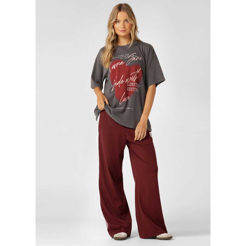 Lorna Jane Lj With Love Boyfriend T-Shirt image number 3