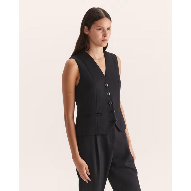 SABA Dharma Vest image number 6