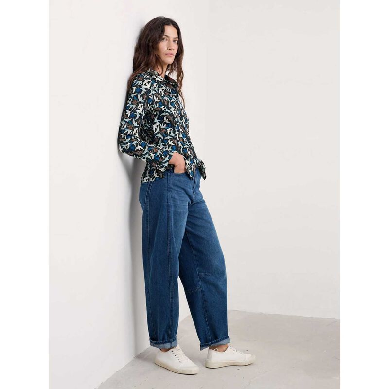 Seasalt Cornwall Larissa Shirt Swooping Birds Onyx image number 3