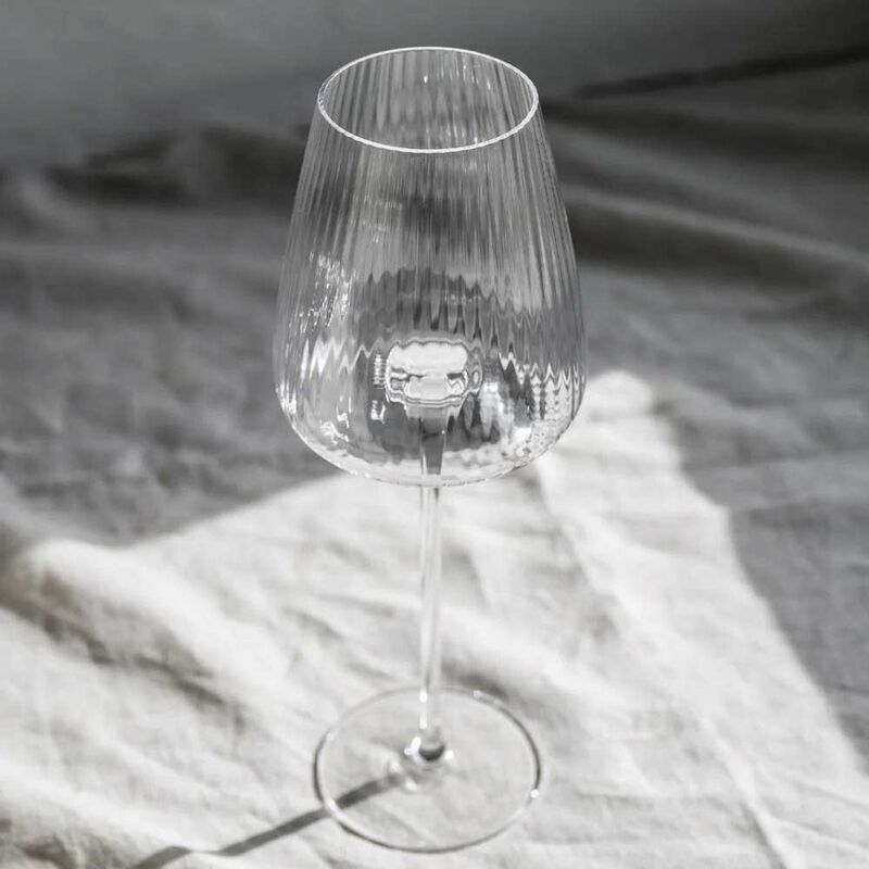 Home Lab Melted Crystal White Wine Glass Set of 4 image number 2