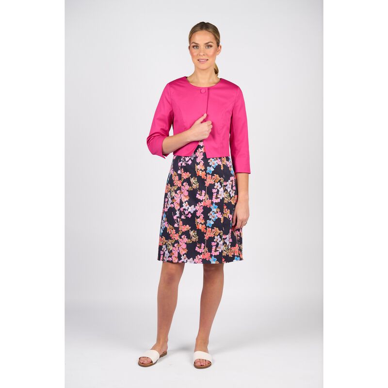 Vassalli 3/4 Sleeve Single Button Cropped Jacket image number 3