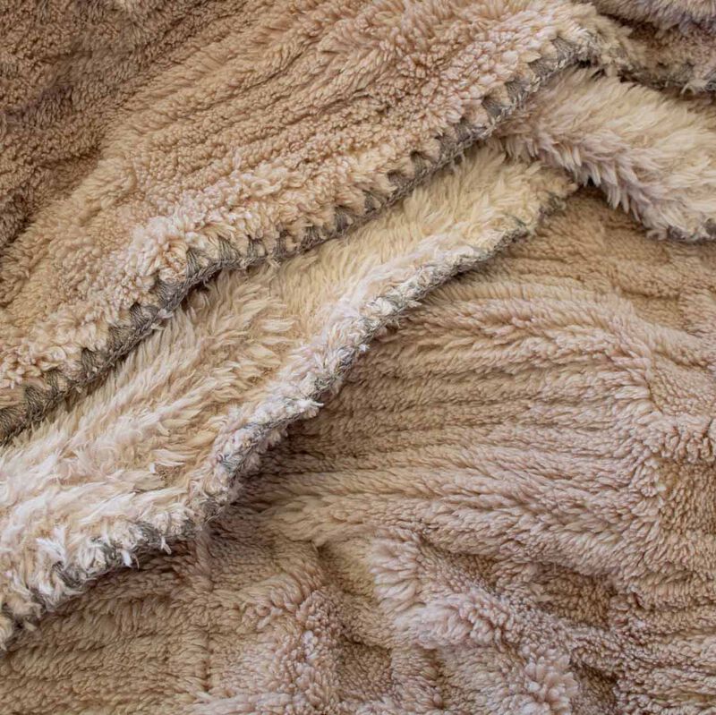 Bambury Lattice Sherpa Blanket image number 2