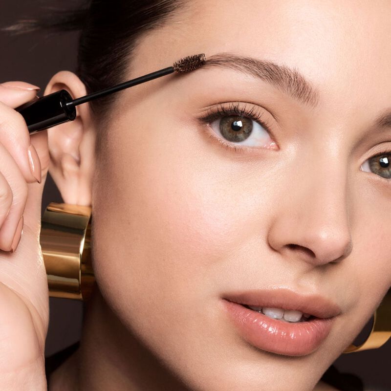 Bobbi Brown Natural Eyebrow Shaper image number 7