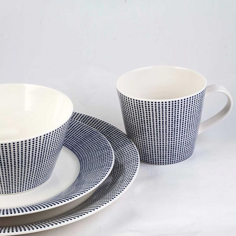 Royal Doulton Pacific Dots 16 Piece Set image number 1