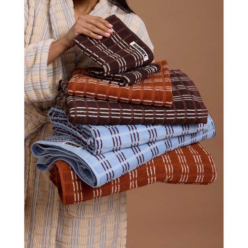 HOMMEY. Oasis Towel Collection image number 1