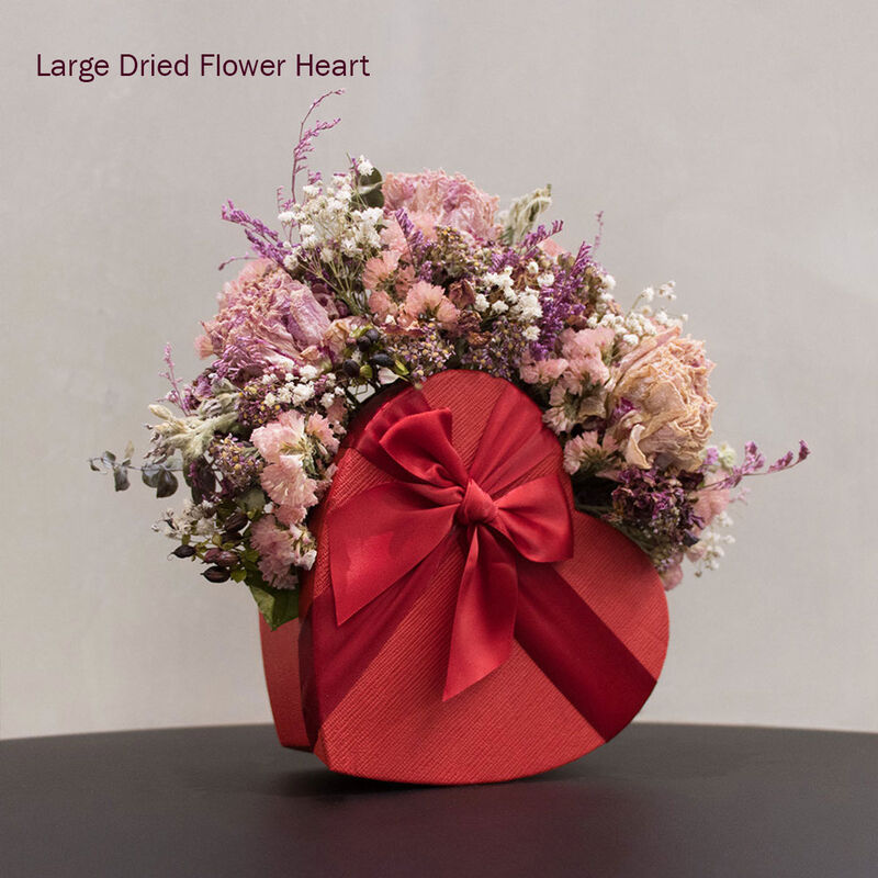 The Florist at Ballantynes - Dried Flower Heart image number 2