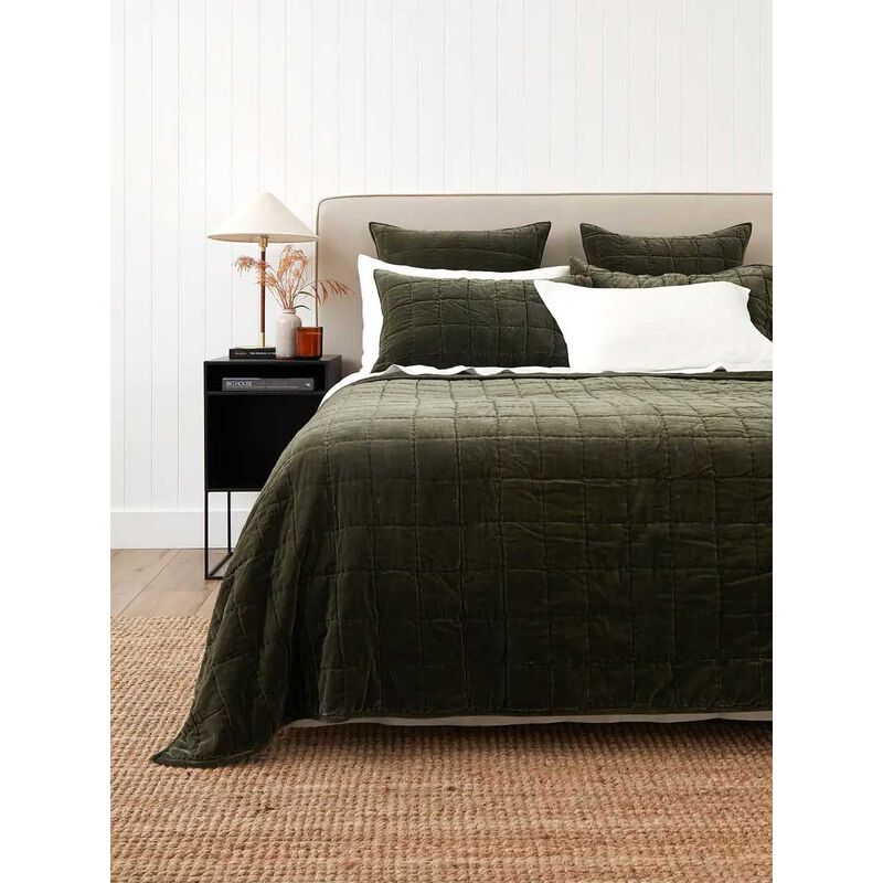 Wallace Cotton Maison Cotton Velvet Quilt image number 6