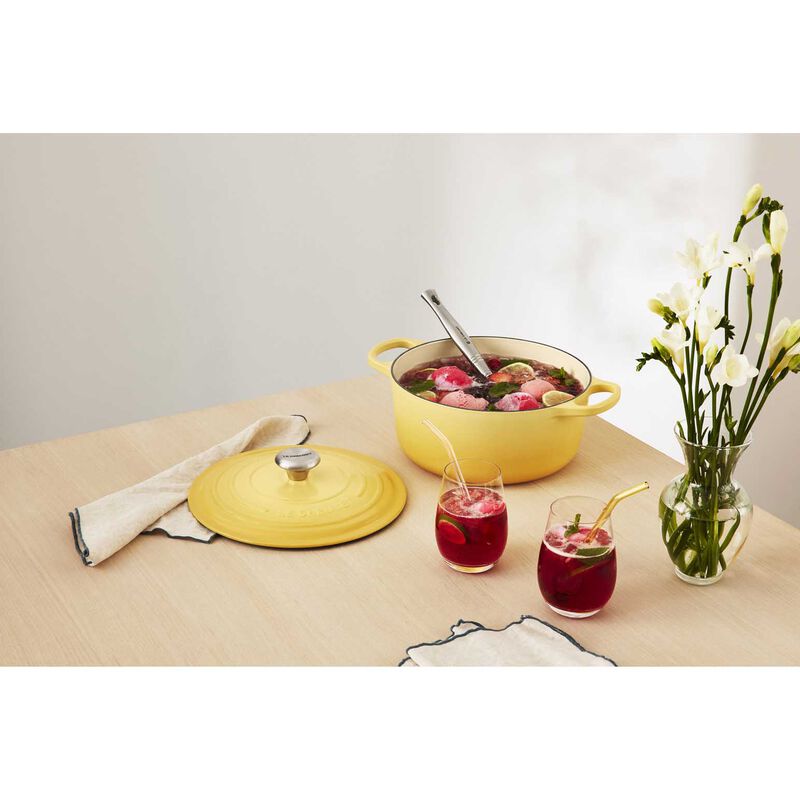 Le Creuset Signature Round Casserole 20cm - Camomille SS Knob image number 1