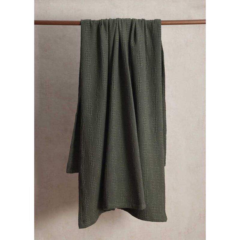 MM Linen Ansel Throw 150x200 - Ivy image number 0