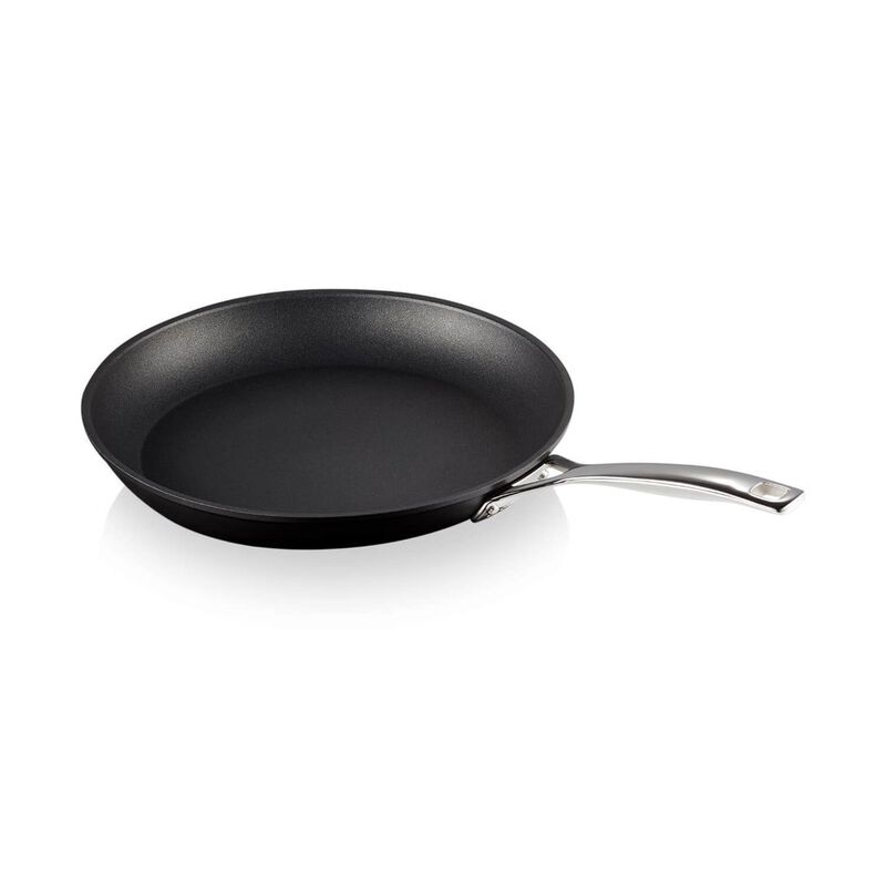 Le Creuset TNS Shallow Frying Pan 20cm image number 0