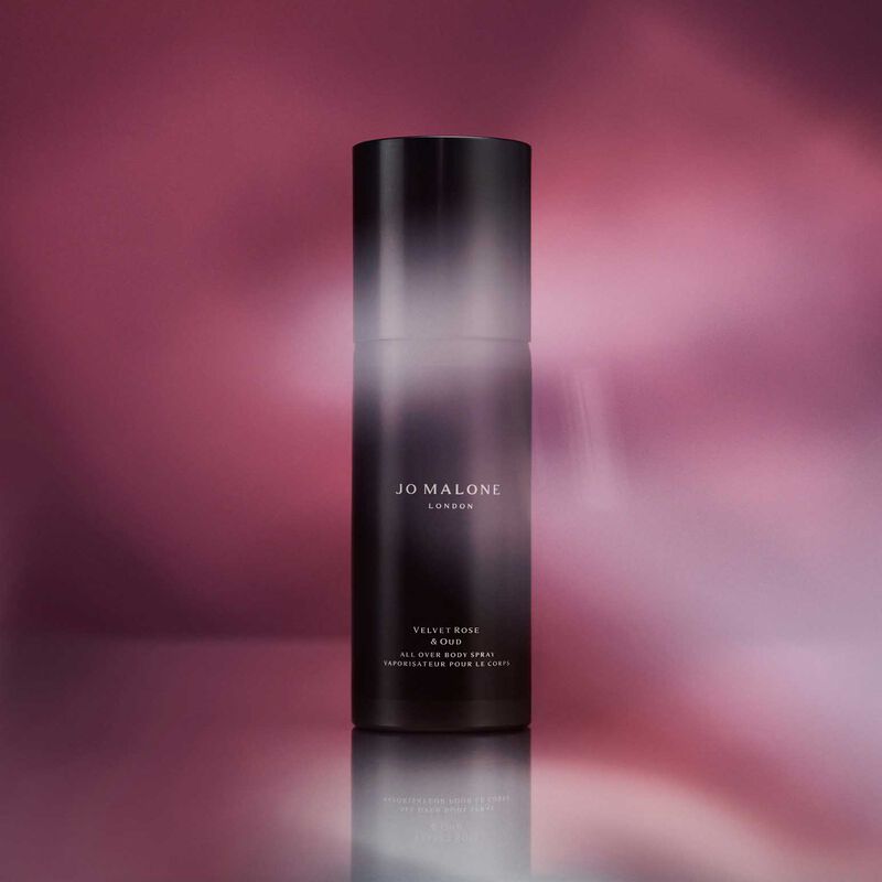 Jo Malone London Velvet Rose & Oud Body Spray 150ml image number 3