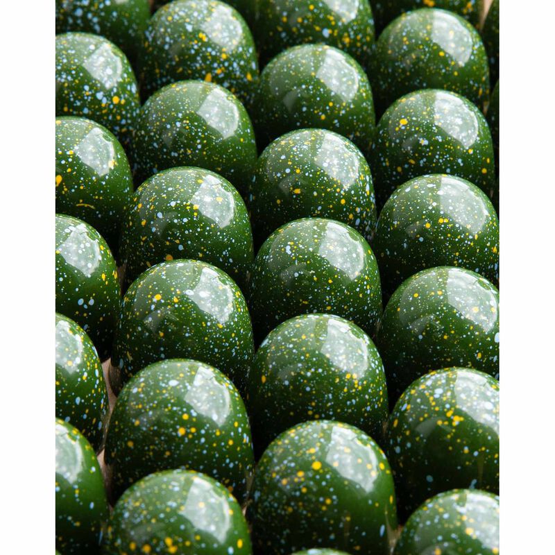 House of Chocolate Pistachio Knafeh Bonbon 6 Piece image number 3