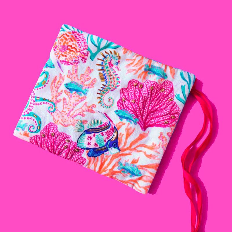 House Of Disaster Coral Sea Jewellery Roll image number 3